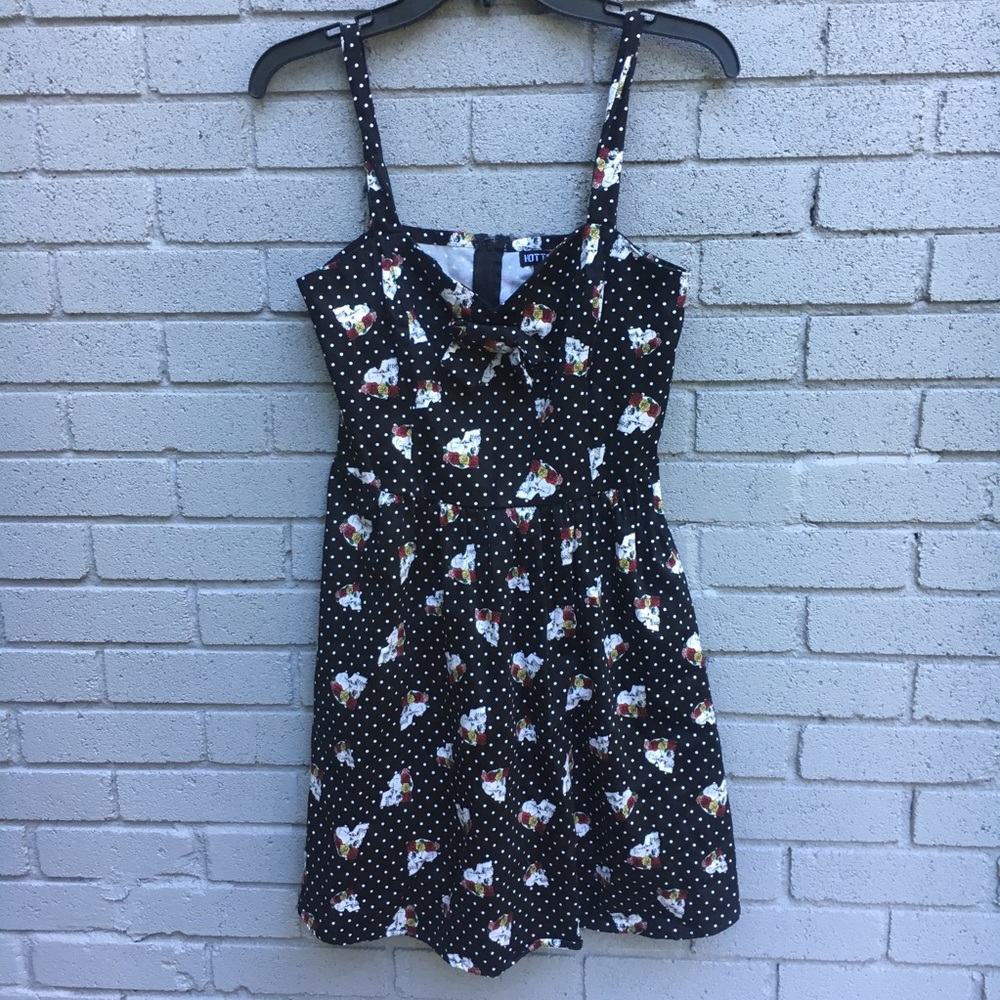 Hot topic skull flower crown print dress medium